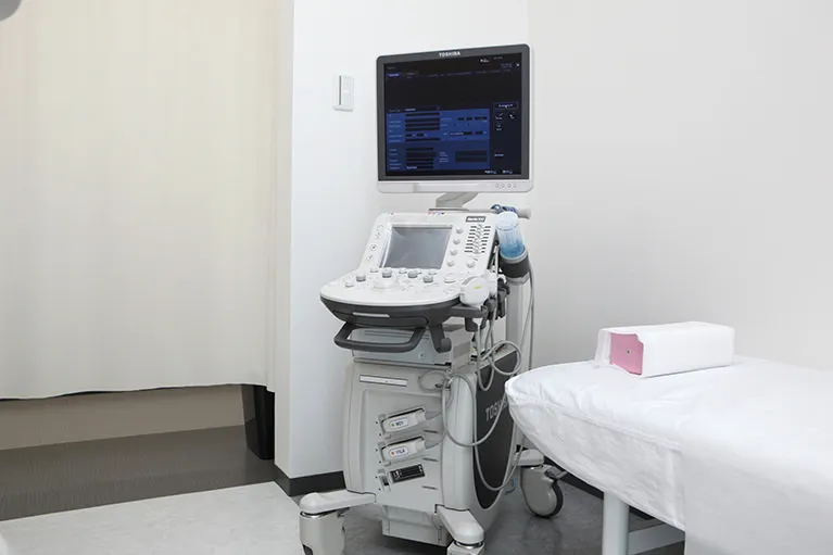 当院の検査は、尿検査やエコーが中心です